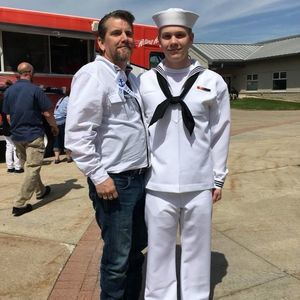 Meet your Posher, Troy